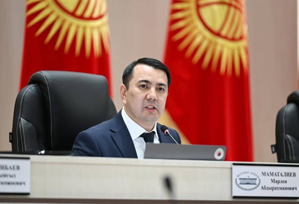 Төрага Маматалиев: "Ар бир депутатка бирден планшет берилет"